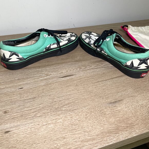 Men's 6.5/Women's 8 Custom Designed Teal & Black Star Vans - Picture 10 of 12